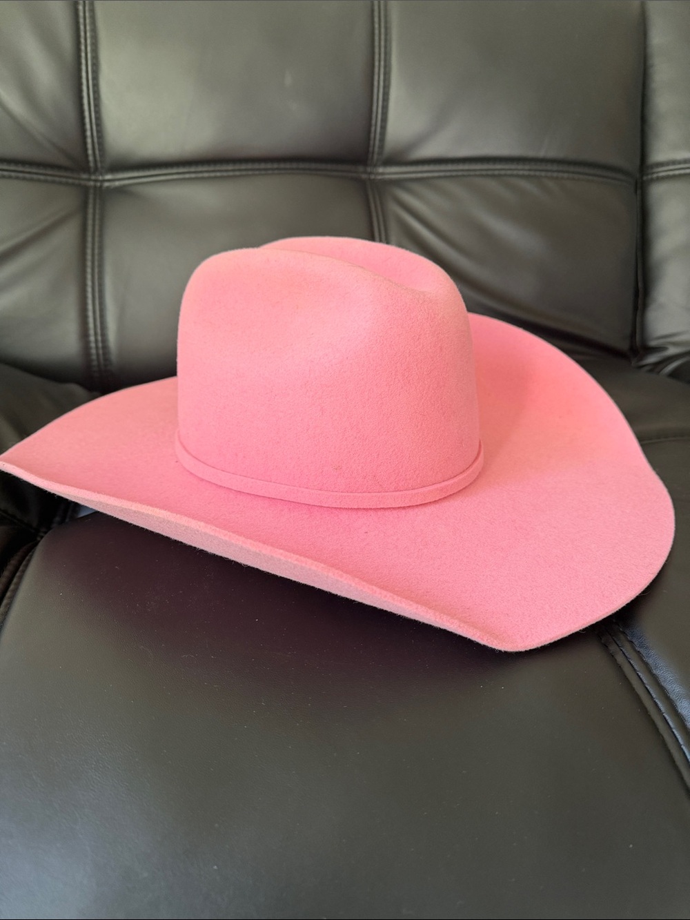 Serratelli Women's Pink Felt Cowboy Hat - Picture 5 of 6
